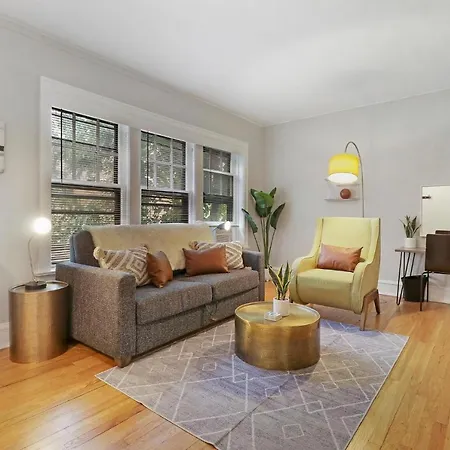 1Br Simple & Roomy Apartment In Evanston - Hinman S3